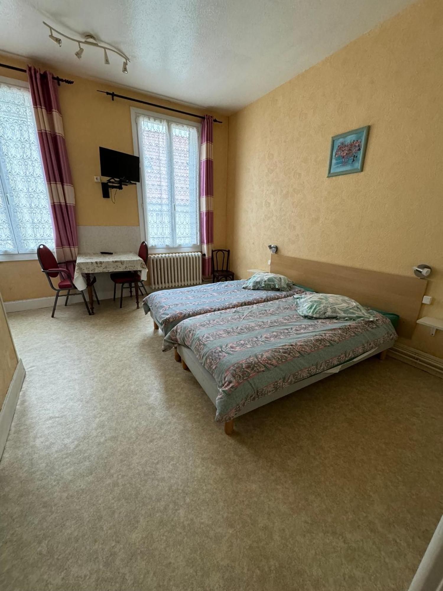 Néris-les-Bains Aquanerius Residence מראה חיצוני תמונה