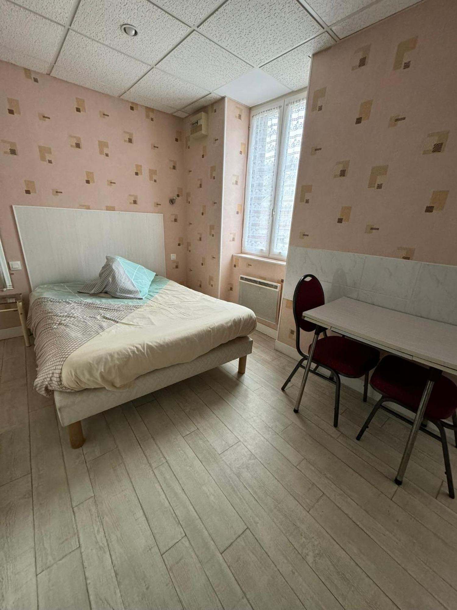 Néris-les-Bains Aquanerius Residence מראה חיצוני תמונה