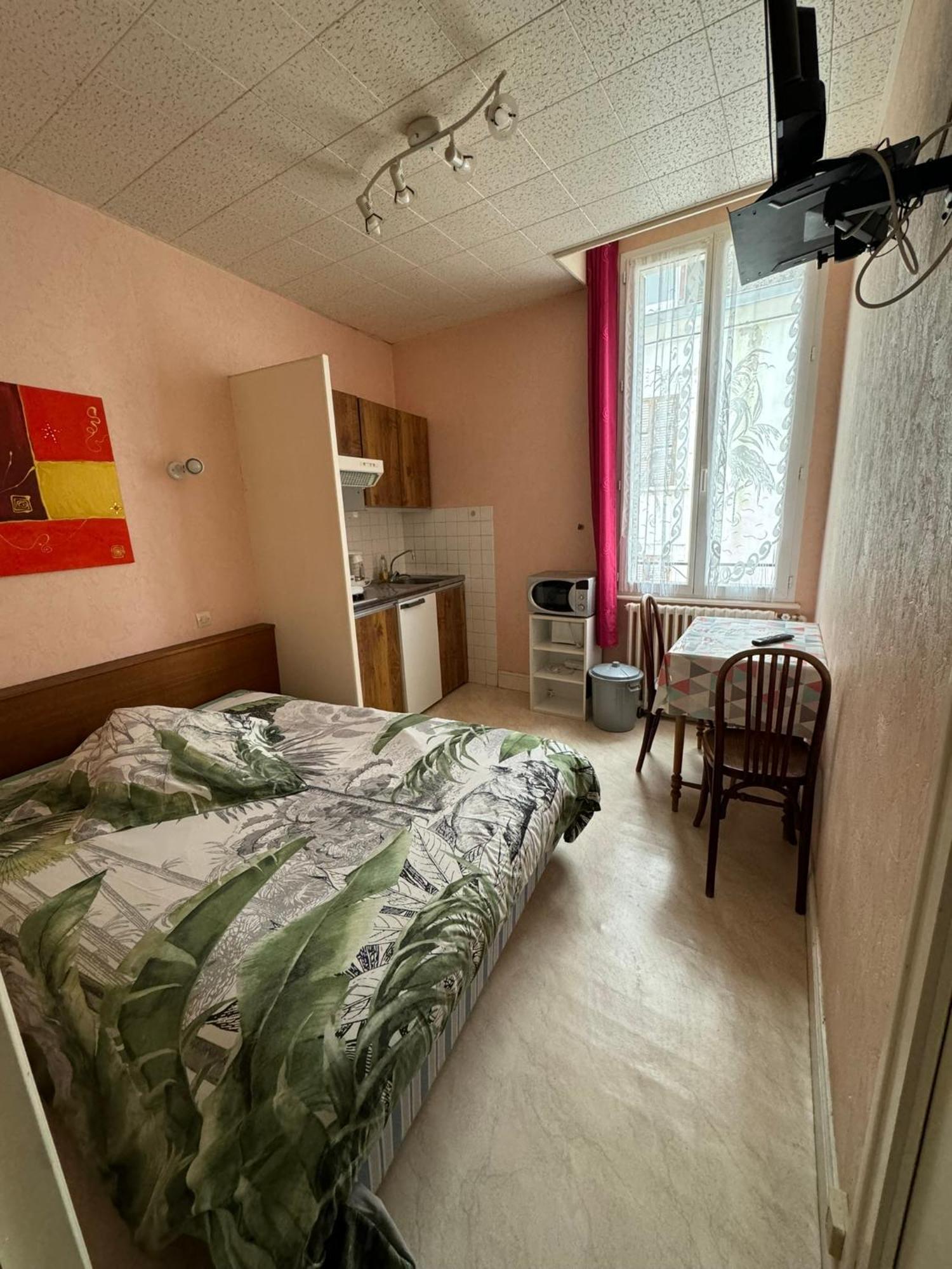 Néris-les-Bains Aquanerius Residence מראה חיצוני תמונה